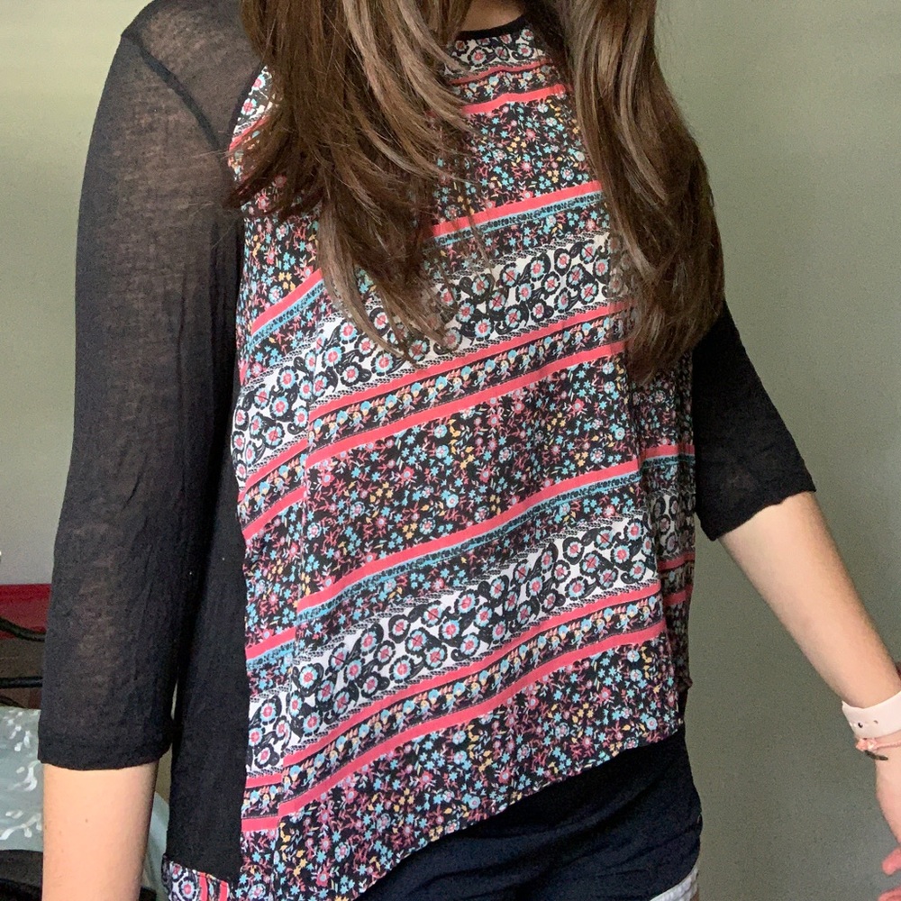 Floral Flowy Top with open back